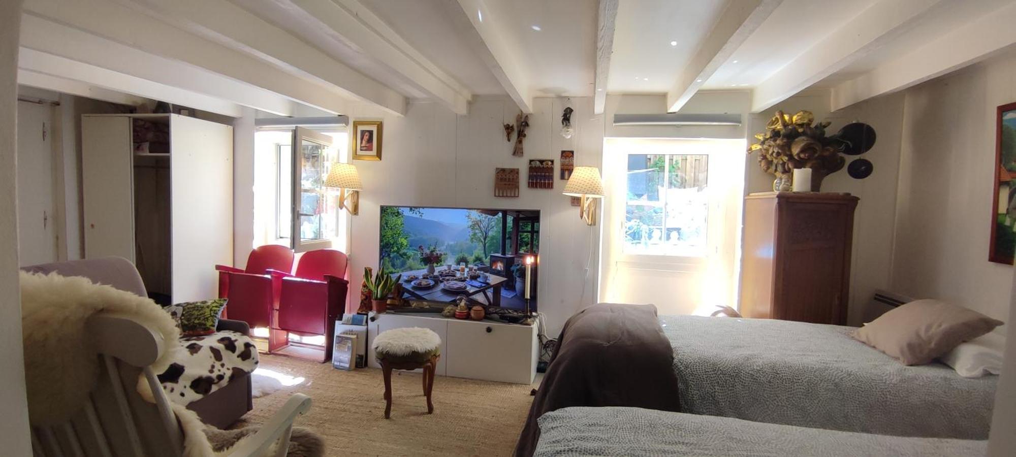 Paris Authentic House Metro 14 Station Hopital Bicetre, Rer B Gentilly *